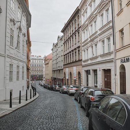 Skolska Junior Apartment Prag Exteriör bild